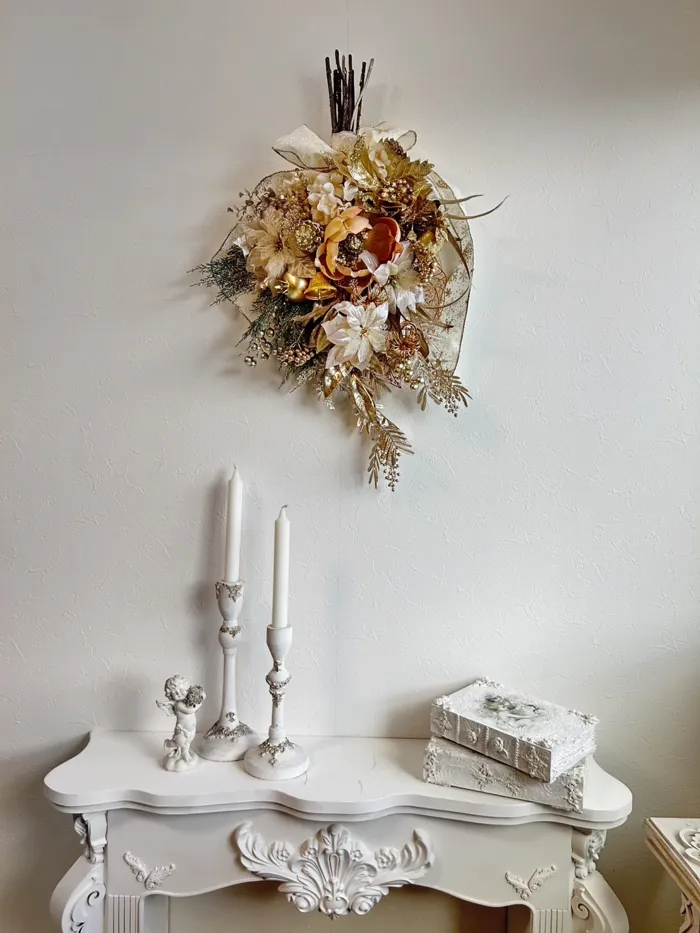 イリディセントマグノリアのXmasスワッグ 神戸阪急展示用