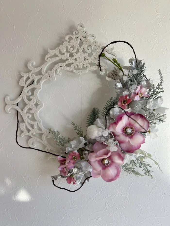 K様ご予約品:ムニュムニュフレームとピンクラナンキュラス